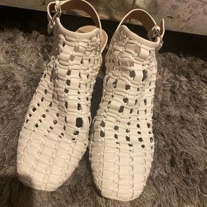 Donald Pliner shoes size 10